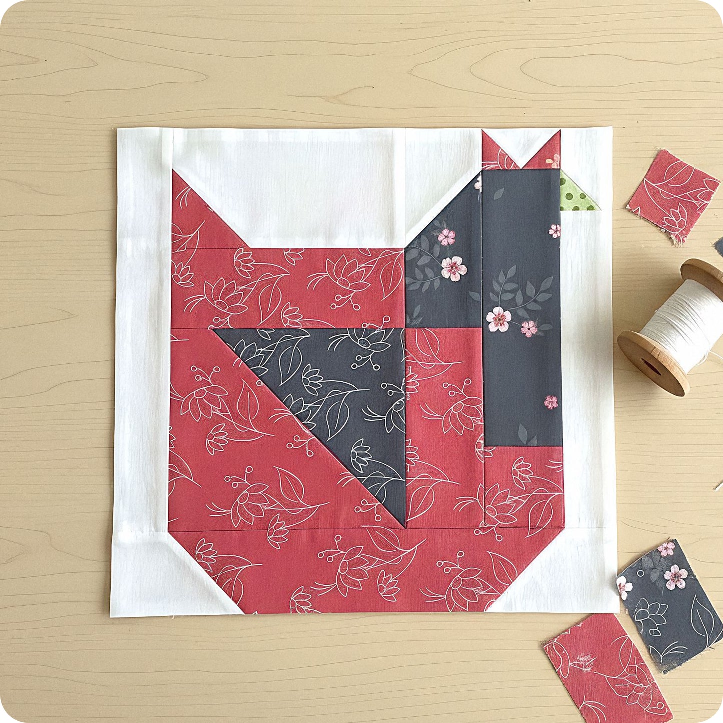 Happy Hen Block Digital PDF Pattern